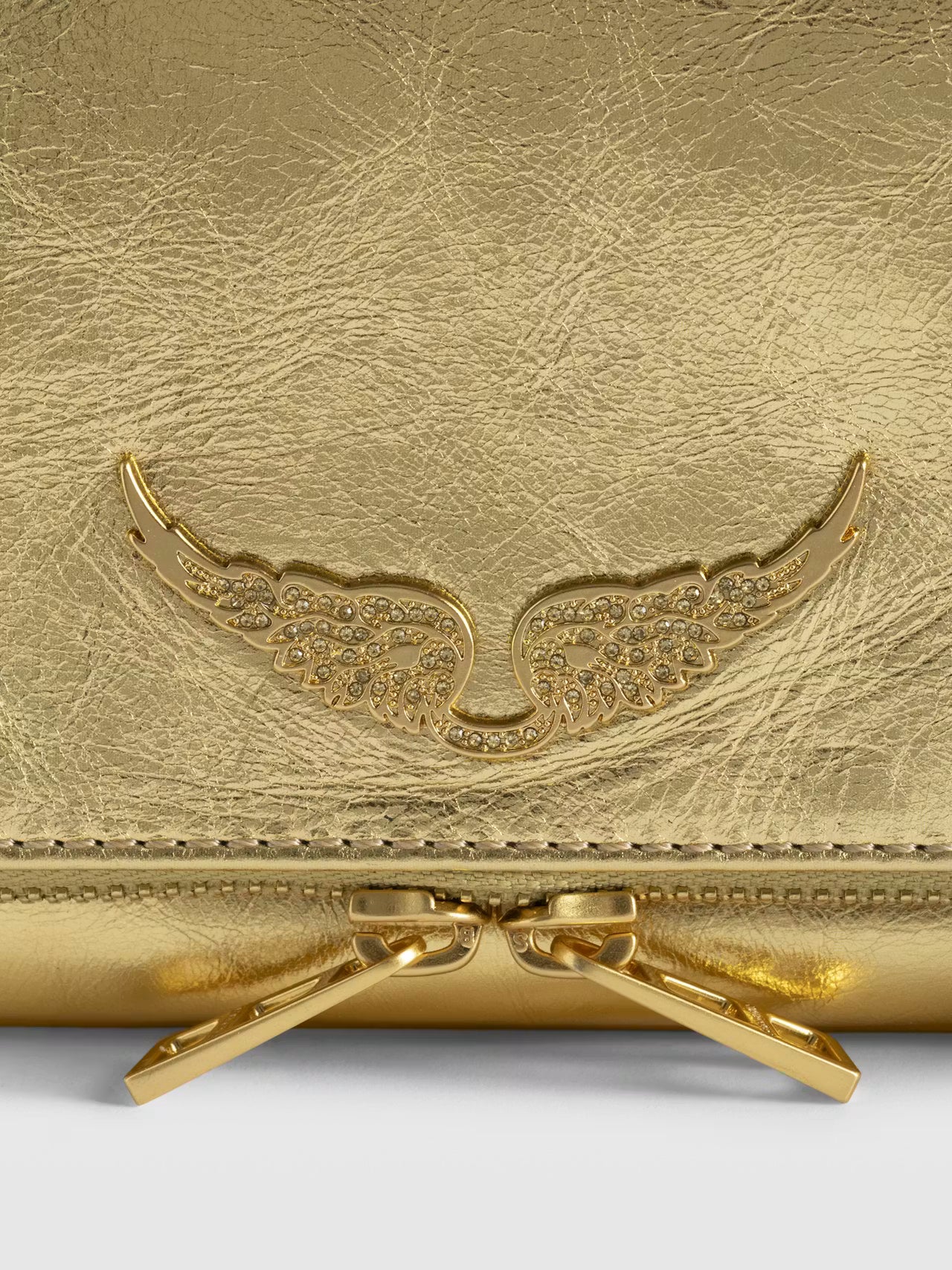 Rock Vintage Metal Clutch